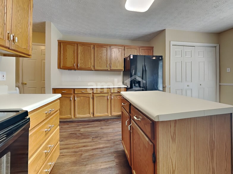Building Photo - 7633 Callow Cove Ln