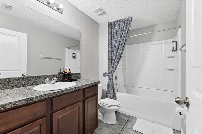 Building Photo - 16505 Myrtle Sand Dr