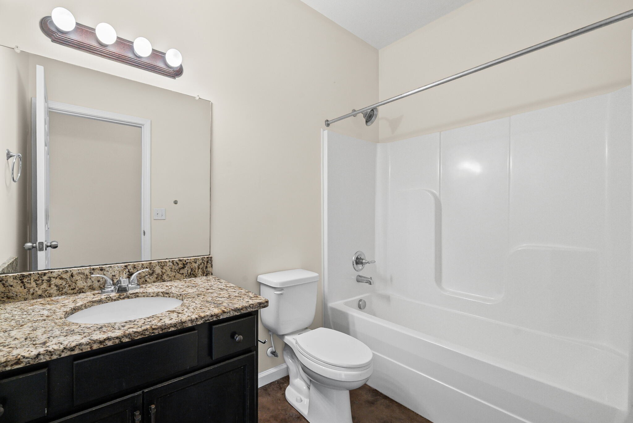 Building Photo - 109 Holland Dr