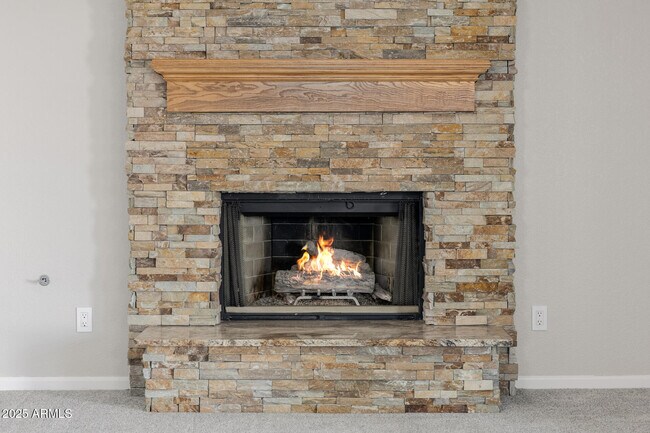 Building Photo - 16809 S 33rd Way