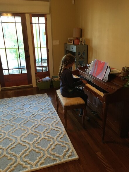 Building Photo - 4717 Laurel St