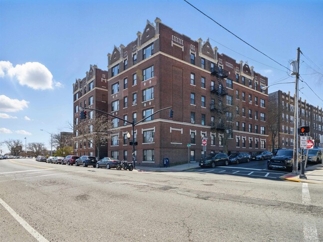 Building Photo - 1055 JFK Blvd E