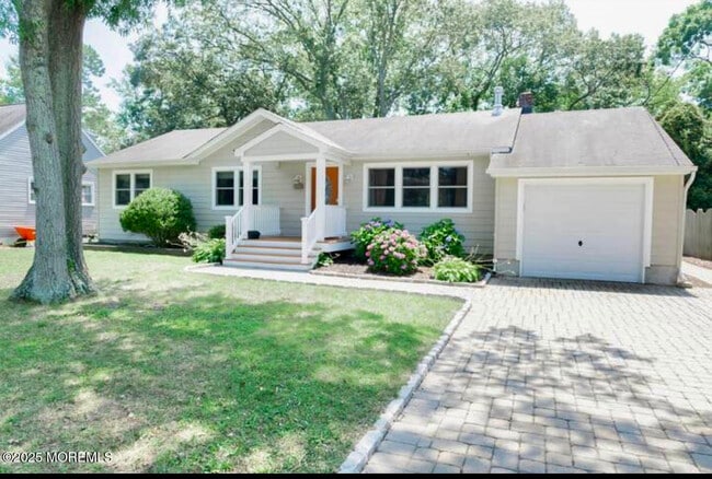 Building Photo - 812 Wood Wild Dr
