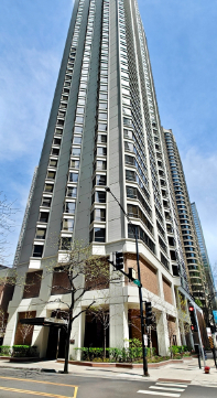 Building Photo - 400 E Ohio St