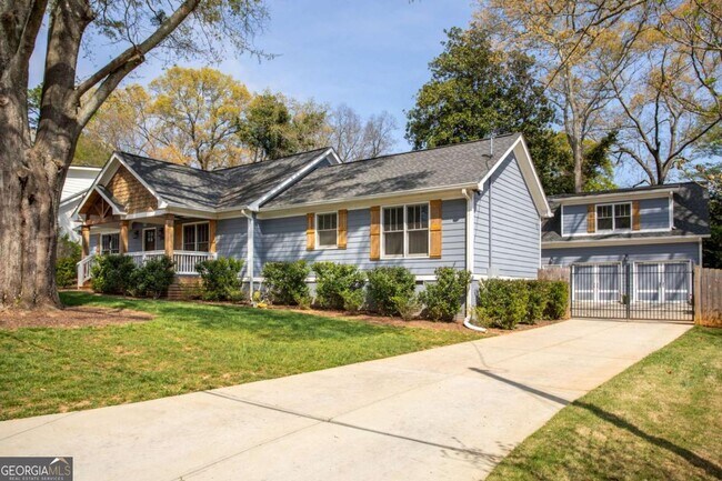 Building Photo - 318 Ashburton Ave SE