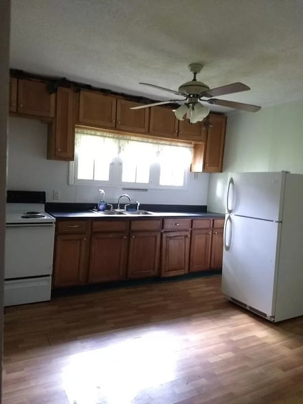 Building Photo - 113 Moberly Ave