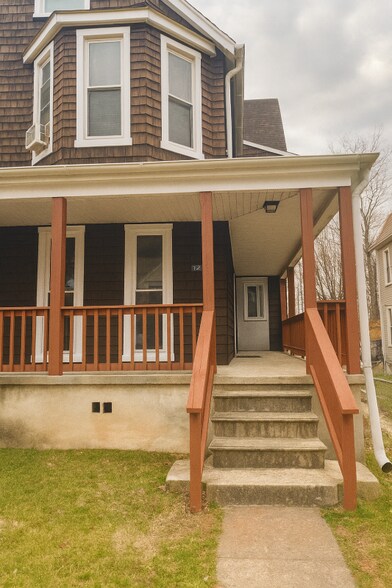 Building Photo - 811 Gorsuch Ave