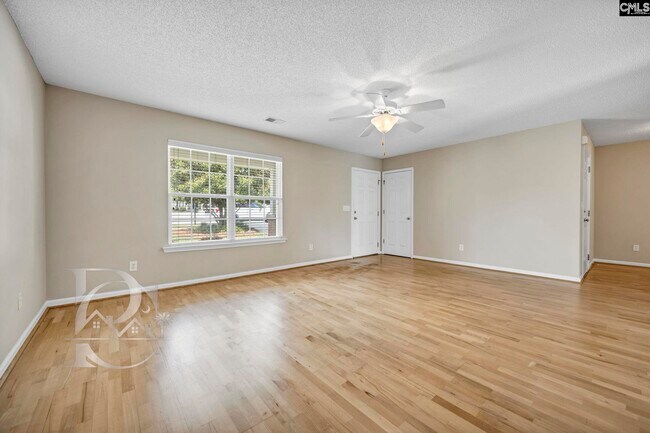 Building Photo - 80 Crossfox Ct