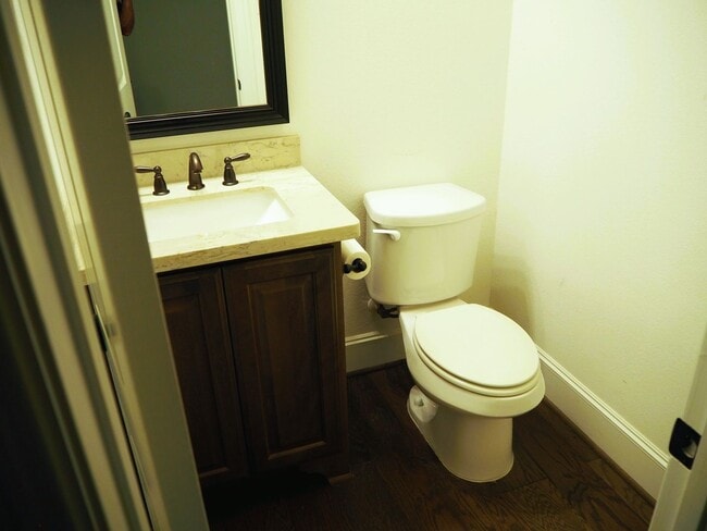 Building Photo - 2007 Greenvine Cir