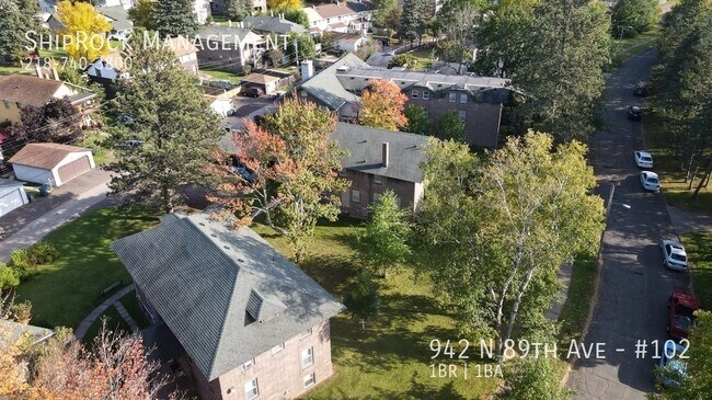 Primary Photo - 942 89th Ave W