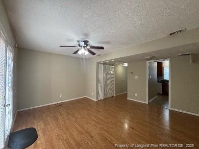 Building Photo - 422 Kirkcaldy Ct