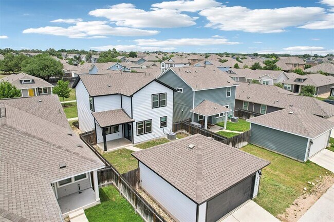 Building Photo - 2513 Pecan Island Dr