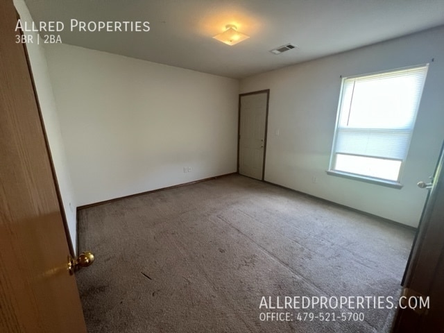 Building Photo - 403 E Asher Ct