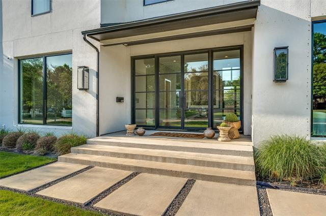 Building Photo - 4215 Nashwood Ln