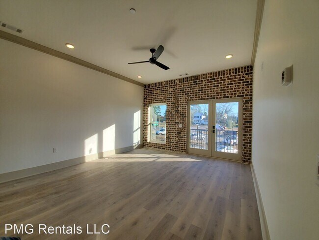 Building Photo - 1 br, 1 bath House - 79 South College Street