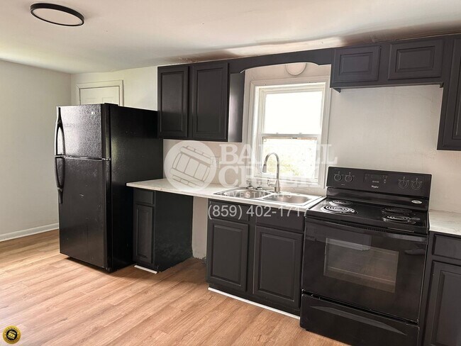 Building Photo - 1-Bed 1-Bath House