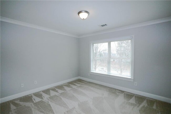 Building Photo - 3528 Pecos Ln