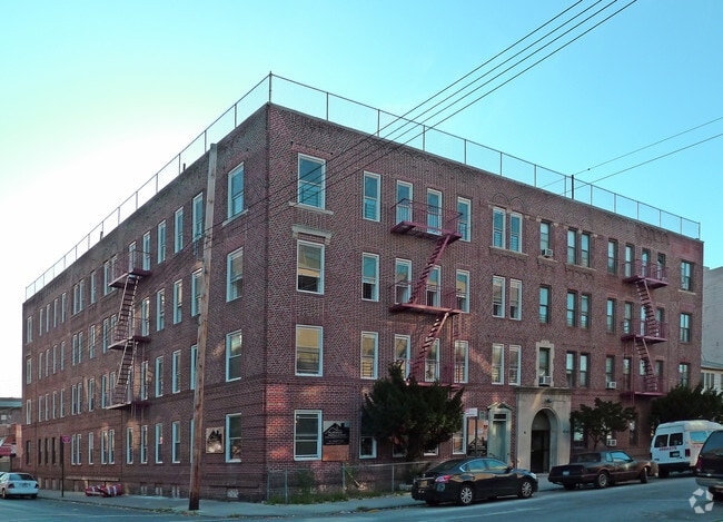 Primary Photo - Rochel Fruchthandler Fellowship Residence