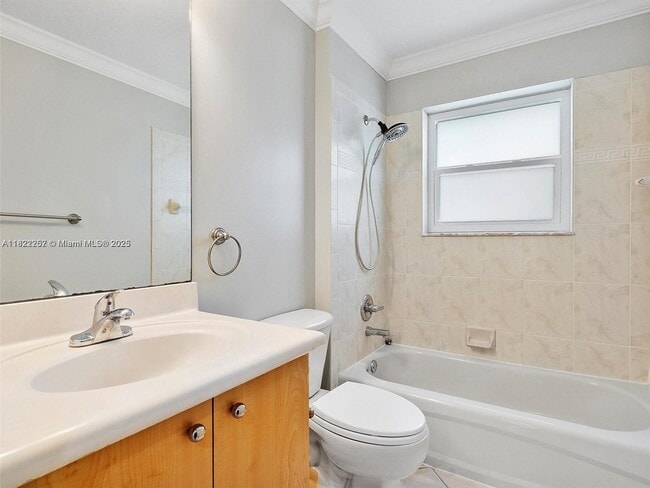 Building Photo - 1175 Peregrine Way