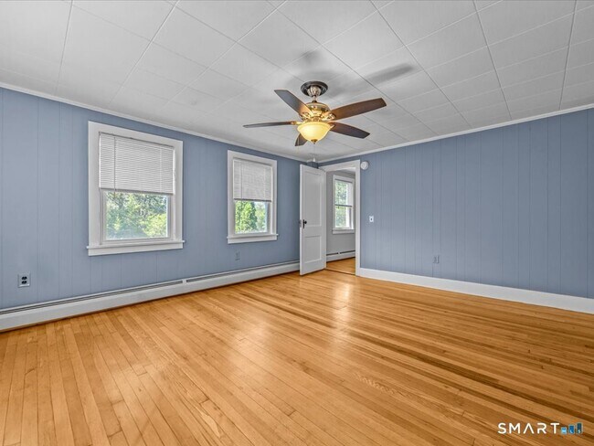 Building Photo - 440 Taylor Hill Rd