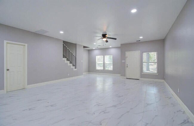 Building Photo - 12274 Wild Pine Dr