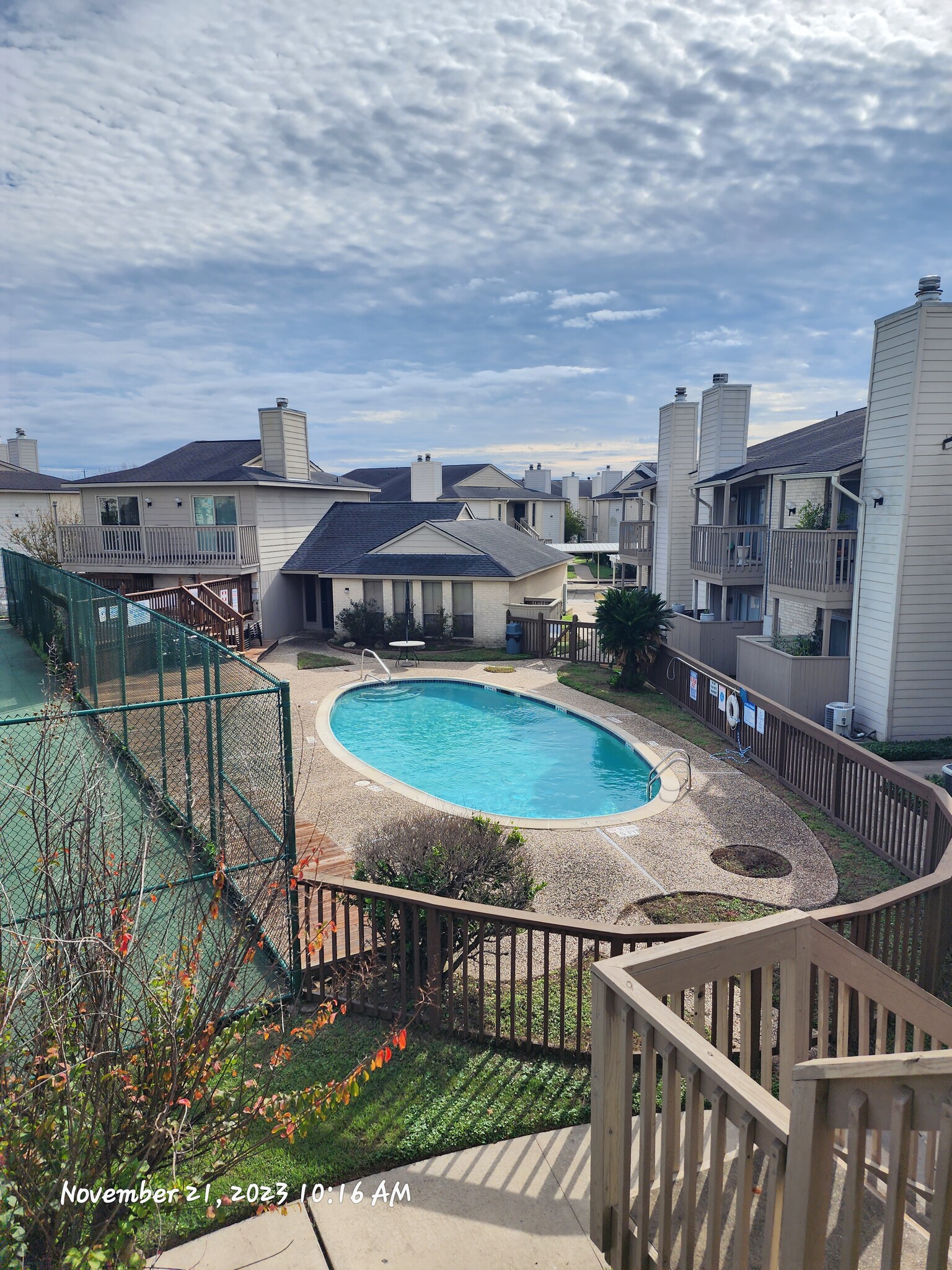 Pool View - 3919 Fairmont Pky