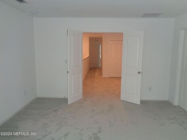 Building Photo - Middleburg Townhome for Rent