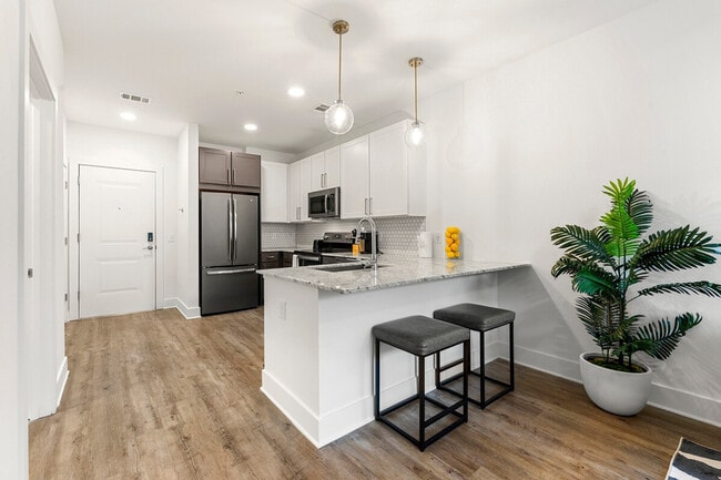 Building Photo - 230 Bill Kennedy Wy SE