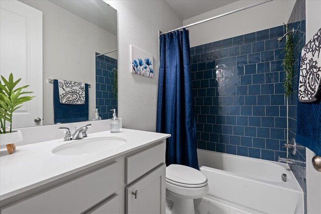 Building Photo - 861 Blue Oak Blvd