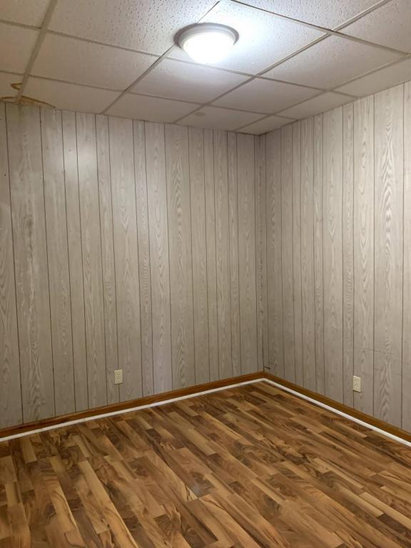 Building Photo - 204 1/2 Cedar St