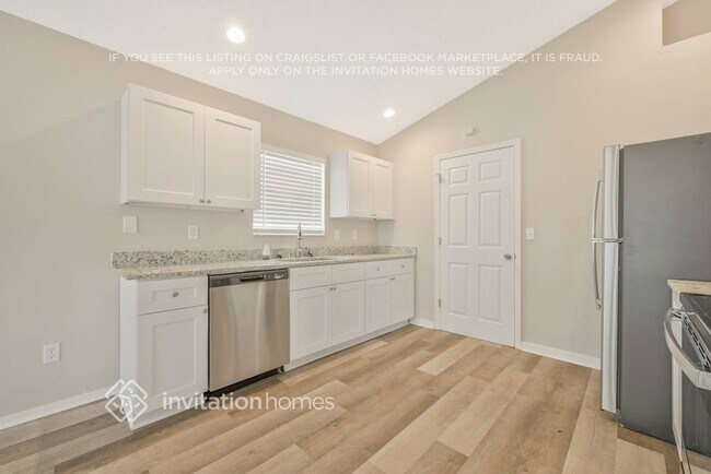 Building Photo - 1011 Corkwood Dr