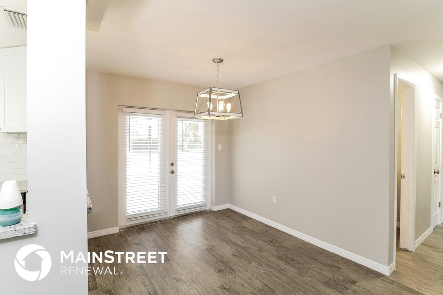 Building Photo - 3500 Aloha Dr