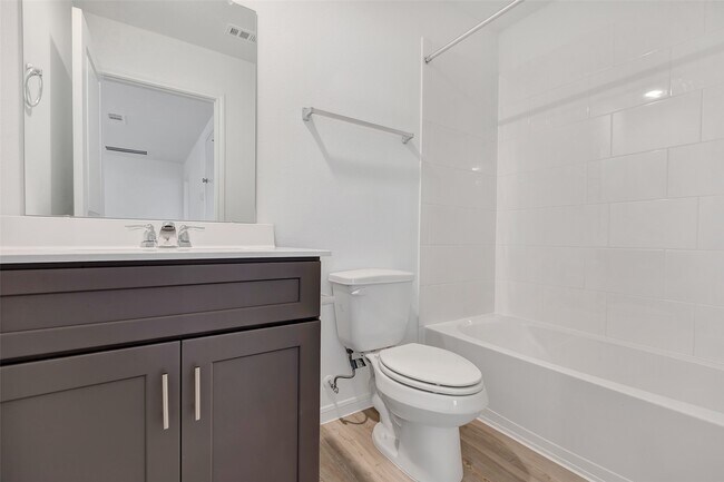 Building Photo - 21407 Austell Pond Dr