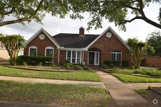 Building Photo - 4406 Nassau Dr