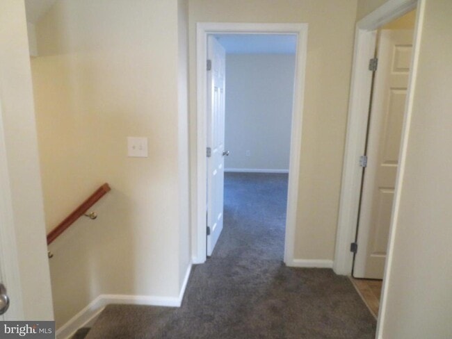 Building Photo - 3700 Bedford Dr