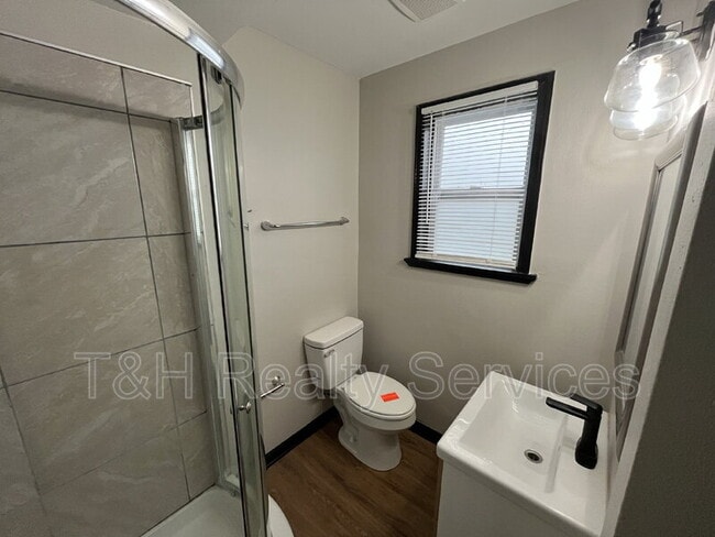 Building Photo - 1409 S Alabama St