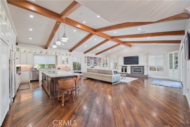 Building Photo - 27048 Triumph Ave