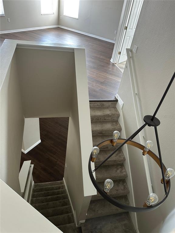 Building Photo - 211 Roseling Crossing