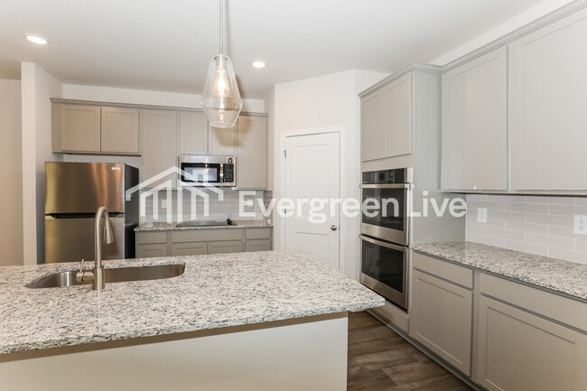 Building Photo - 1665 Fuma Leaf Wy