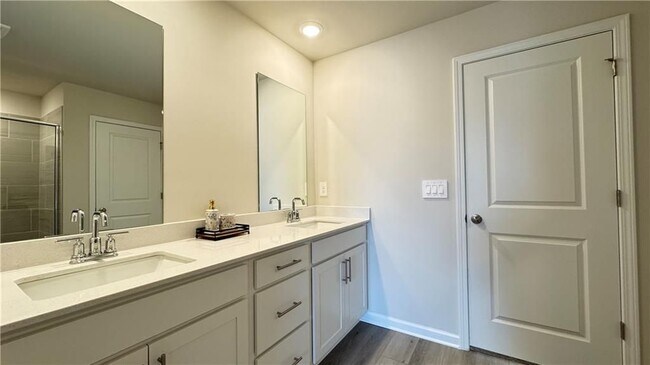 Building Photo - 1498 High Fls Ln