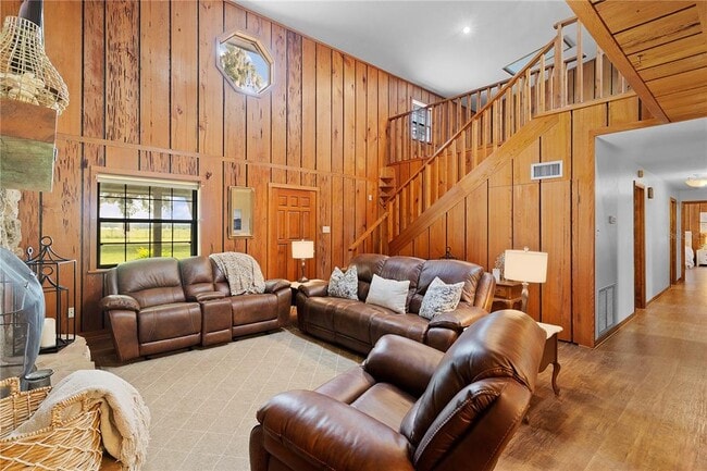 Building Photo - 8284 Co Rd 209