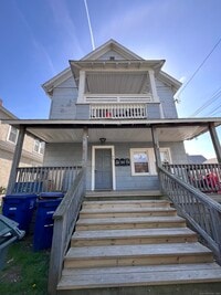 Building Photo - 81 Jetland St