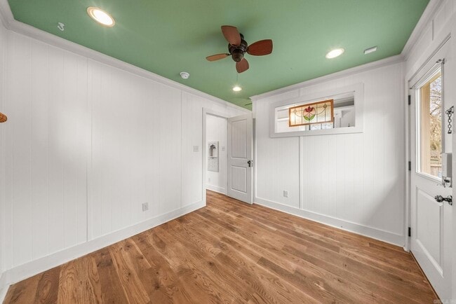 Building Photo - 5100 Lee Ave