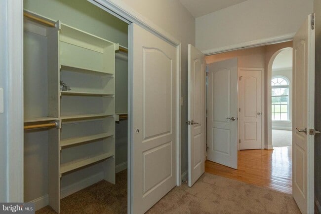 Building Photo - 391 Sheerer Dr