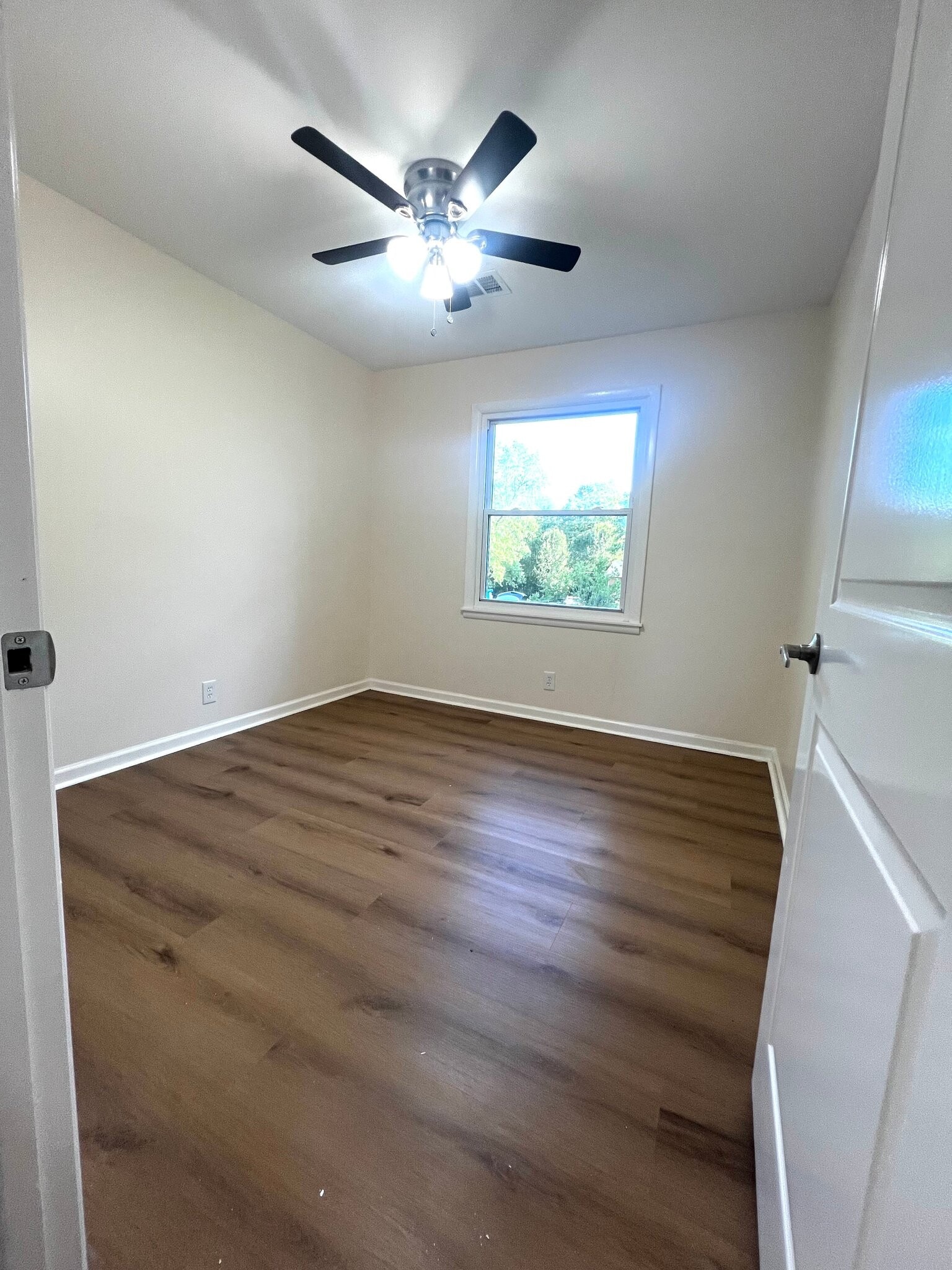 Building Photo - 141 Bailey Collins Dr