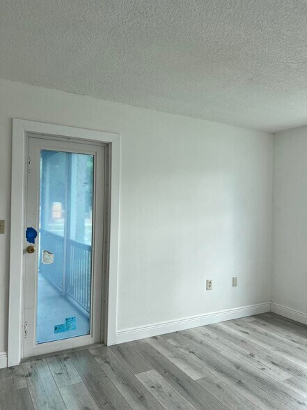 Building Photo - 2307 N Congress Ave
