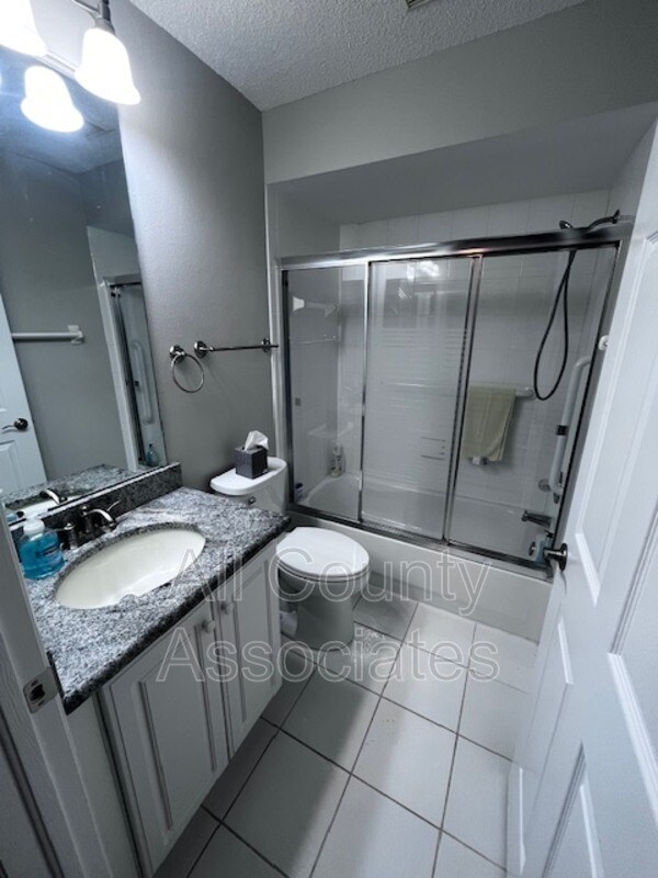 Building Photo - 6221 Misty Meadow Loop