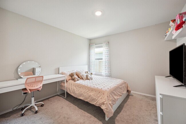 Building Photo - 6414 Fiddlewood Thicket Ln