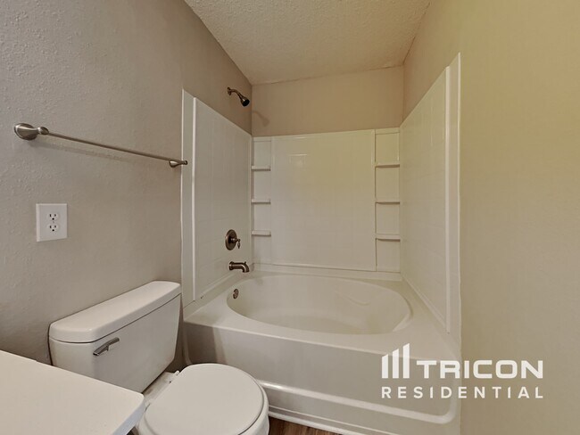 Building Photo - 4438 Kellybrook Dr