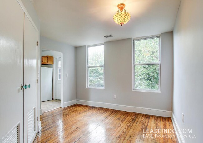 Building Photo - 1708 3rd St NW